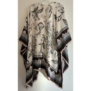 Vince Camuto Floral Print Poncho Kimono Wrap - NWT